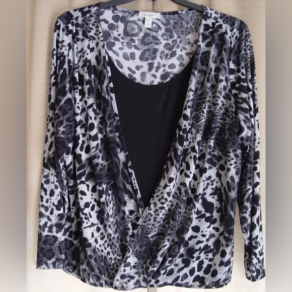 New Direccion  Women's Size 1X, Black & Grey Leopard Print, 3/4 Sleeve - Picture 1 of 4